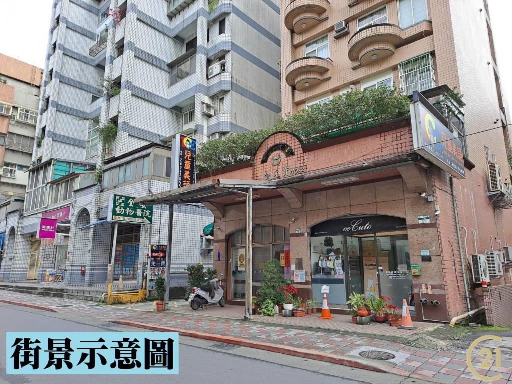 【042】東湖國小挑高店辦