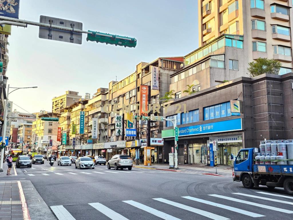 東湖連鎖金店