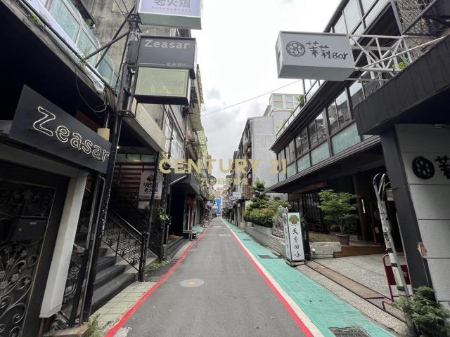 中山北路二樓收租店辦