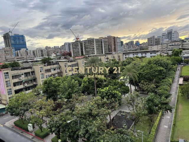 健康面公園景觀三房