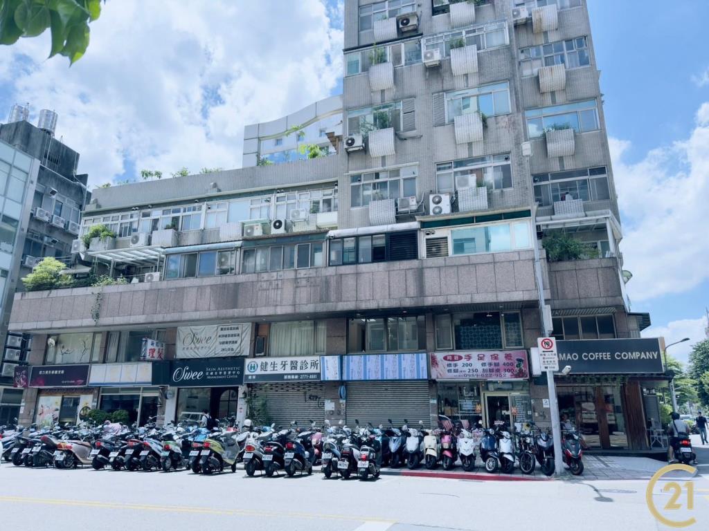 (185)龍江八德挑高金店面+車