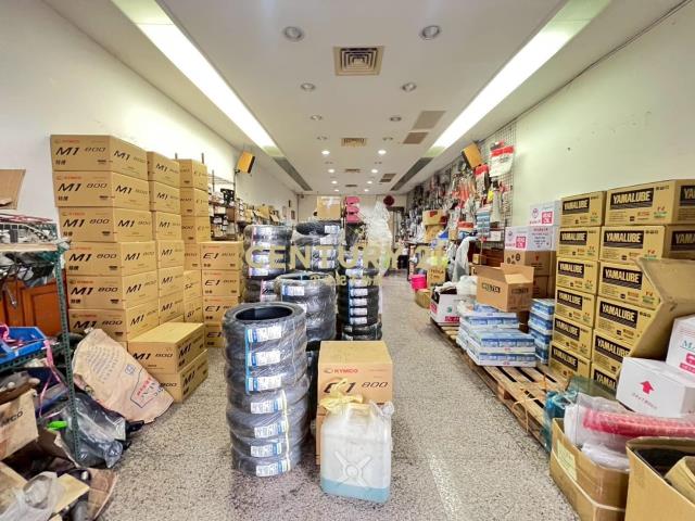 中原家樂福大地坪臨路9房大透店