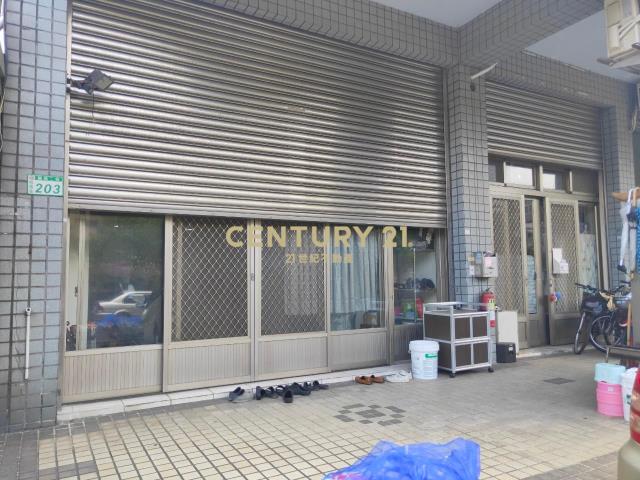 龍安商圈稀有低總價店住辦新美國