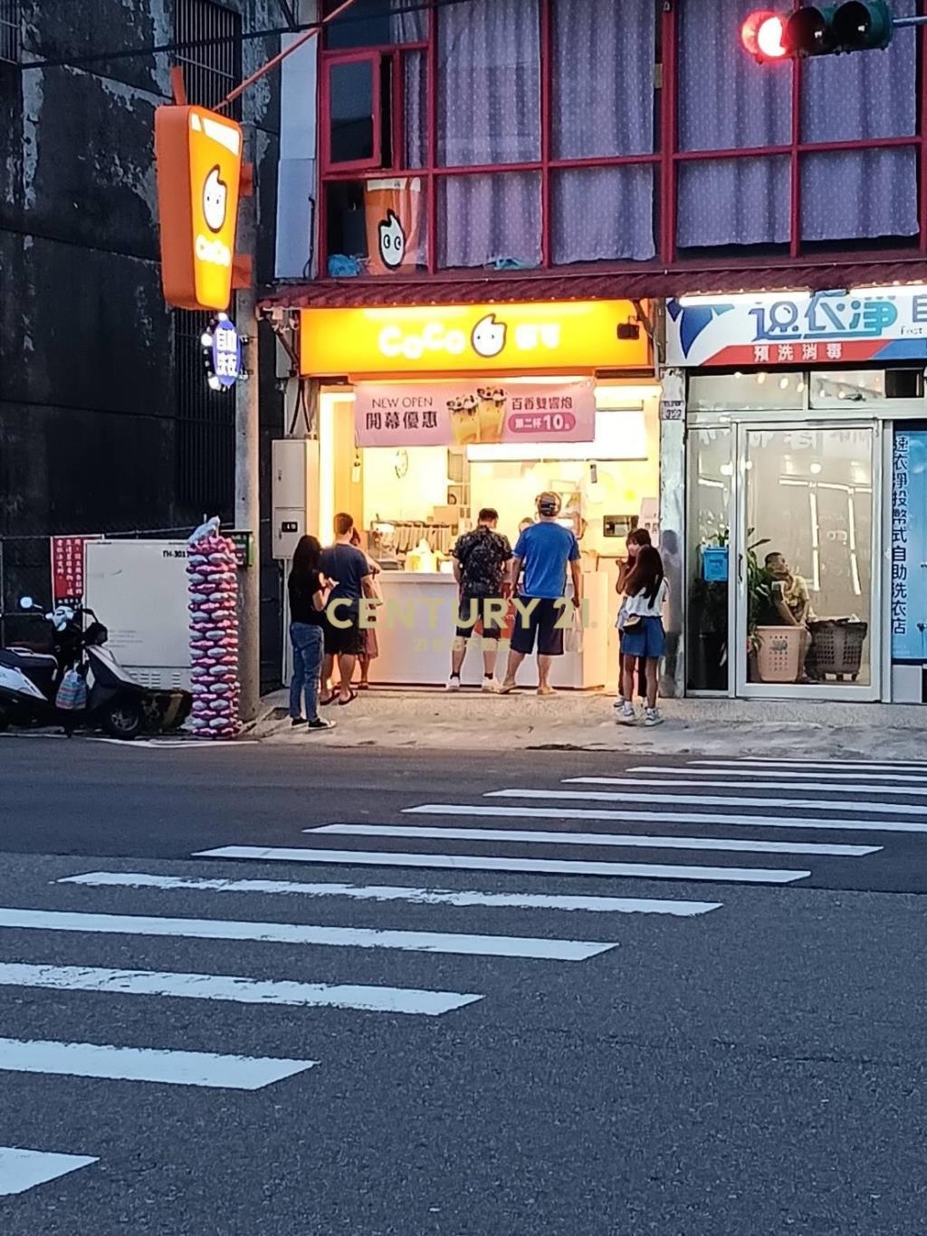 大溪員林路透天金店面