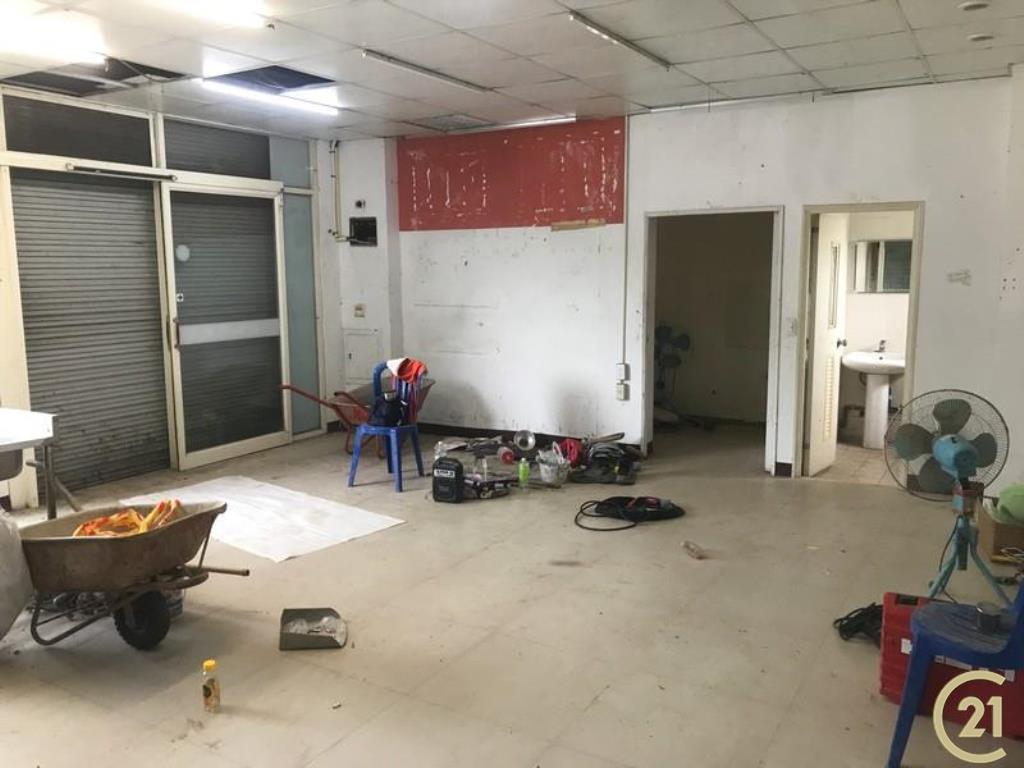 龍科角窗邊間店住辦