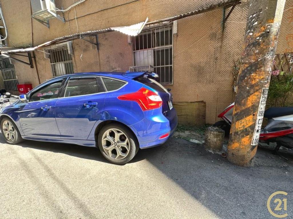 平鎮一樓送車位地下室