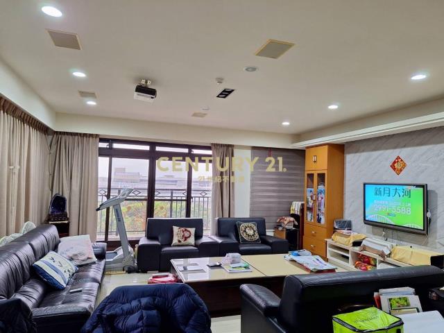 青埔A17站一層一戶邊間3房