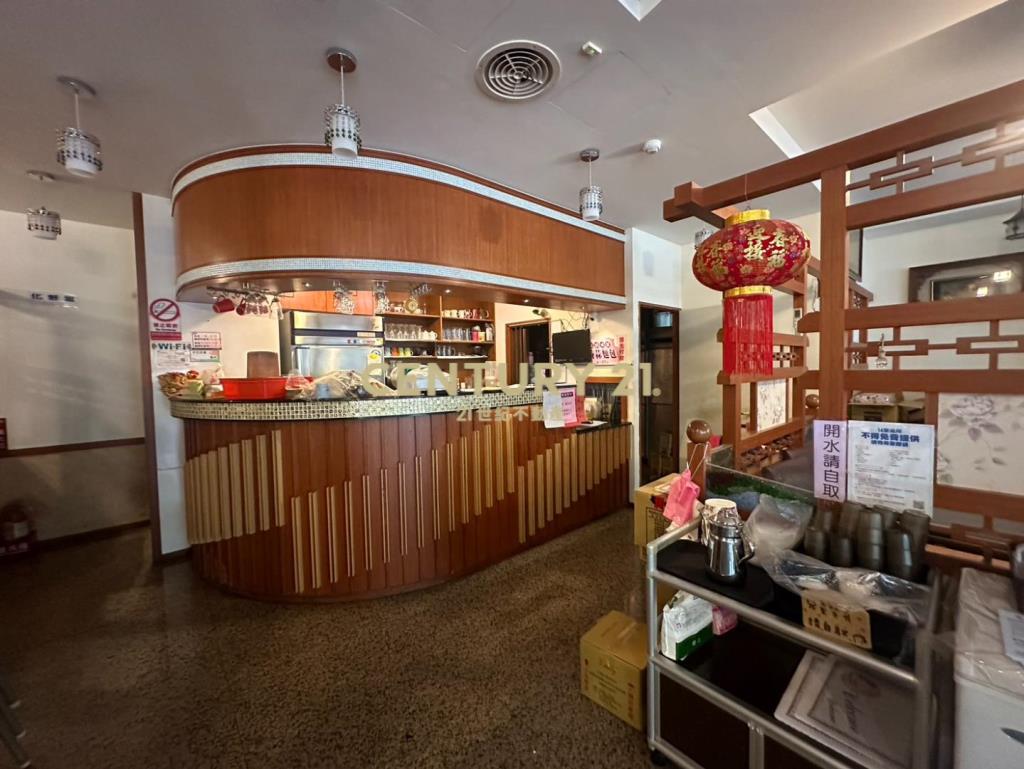 文化復旦商圈一樓金店面