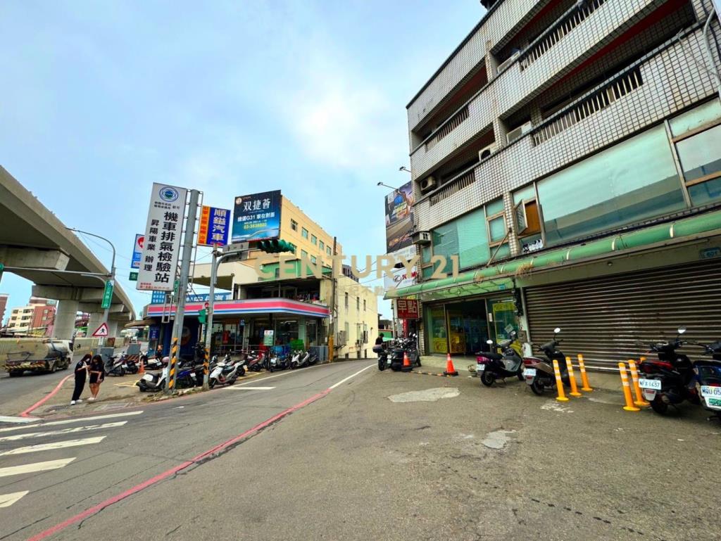 【租】大園菓林捷運電梯透天店面