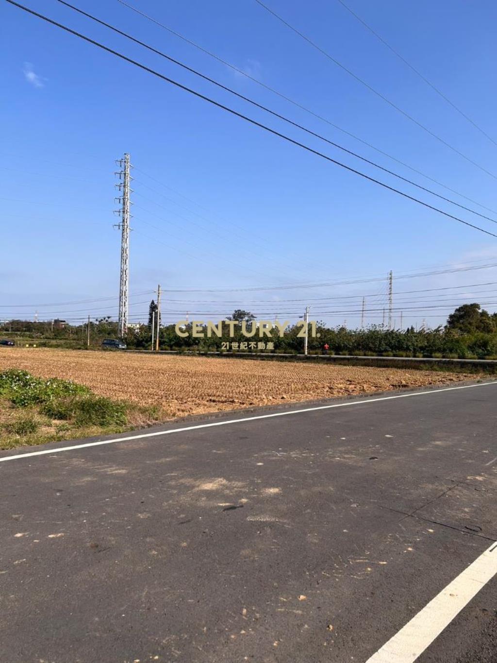 新屋雙面臨路農地+建地