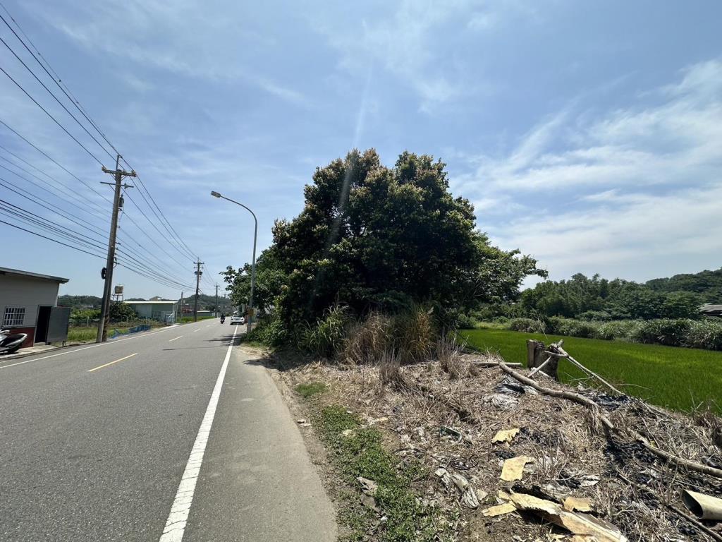 【向陽】新竹香山南隘國小老農配建美農地