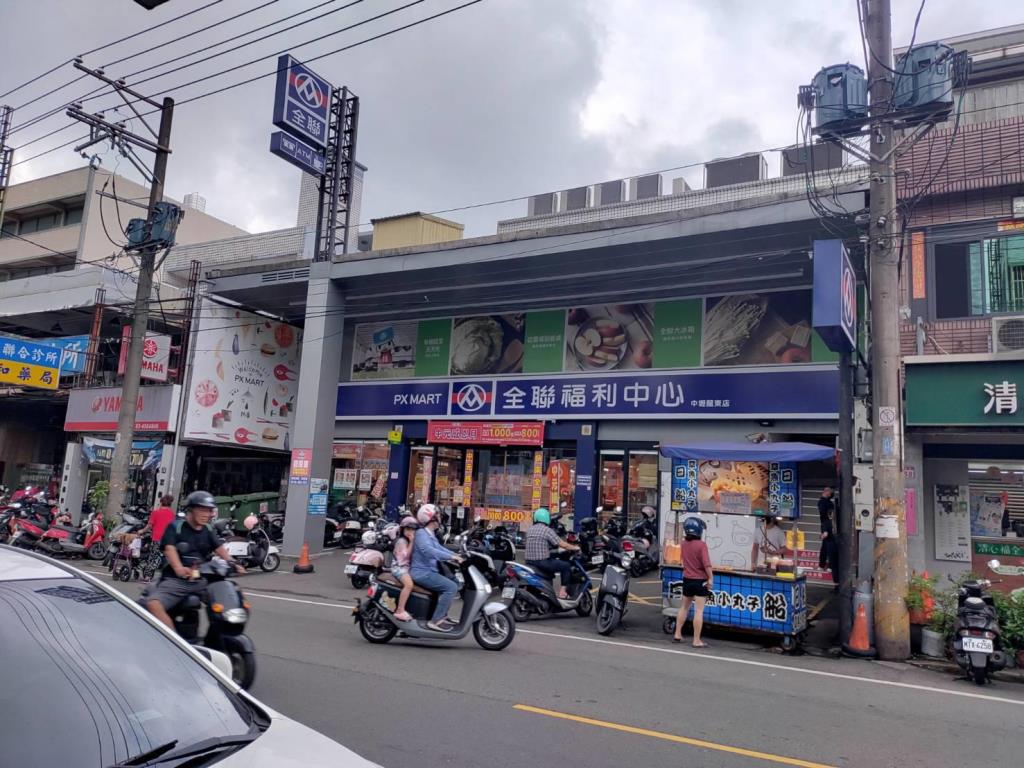 【向陽團隊】 忠貞市場金鑽透天店面