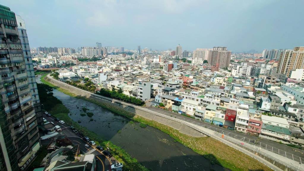 【向陽團隊】平鎮車站水岸景觀3房車位