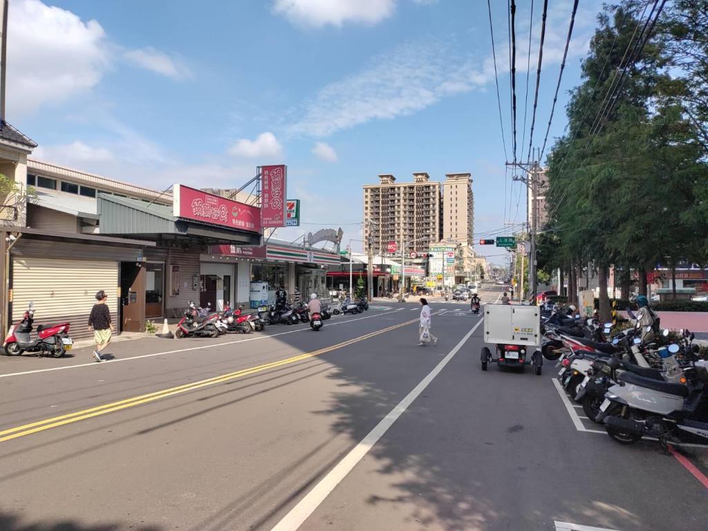 【向陽】平鎮南勢運動中心璞麗電梯二房車