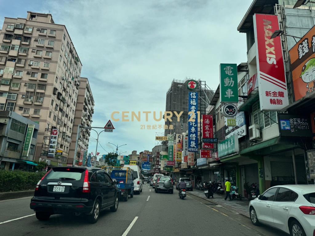 近楊梅交流道店住