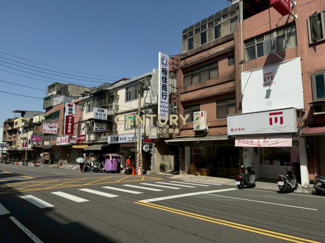 楊梅埔心文化街正路邊黃金透天