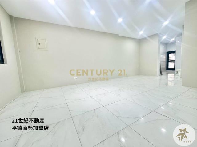 平鎮育達路全整美透天