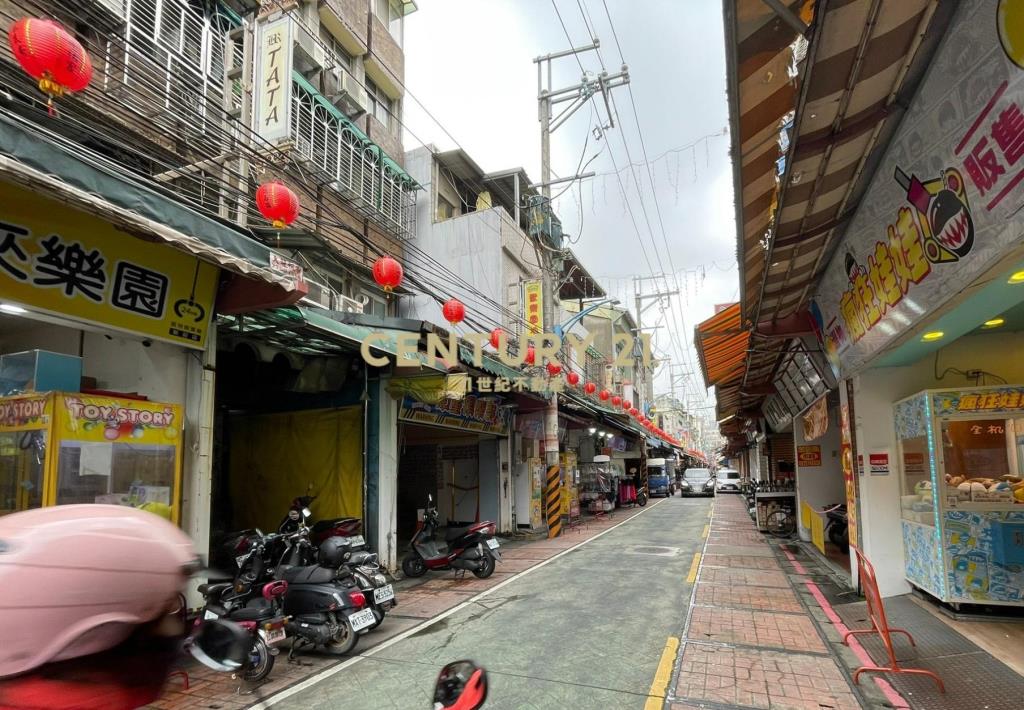 新莊路金店面