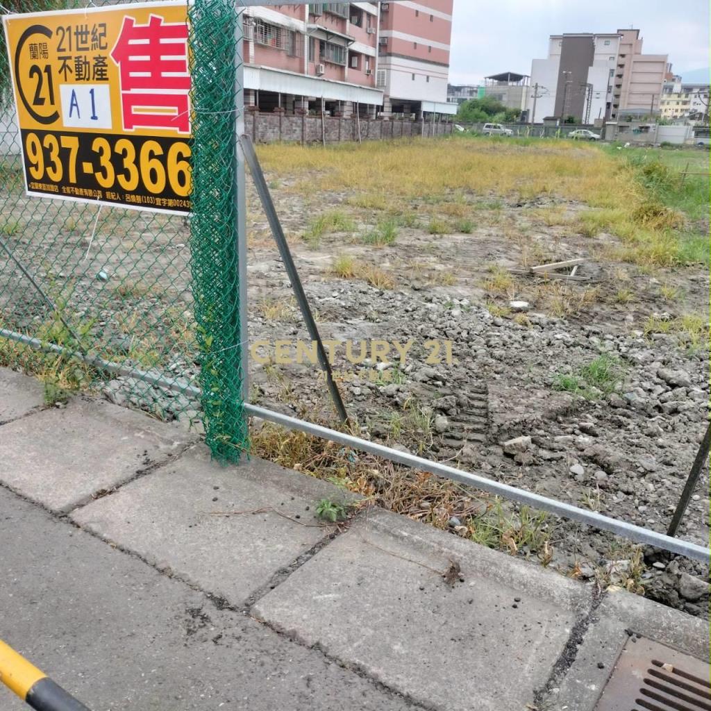 AD834慈安喜互惠旁大面寬建地