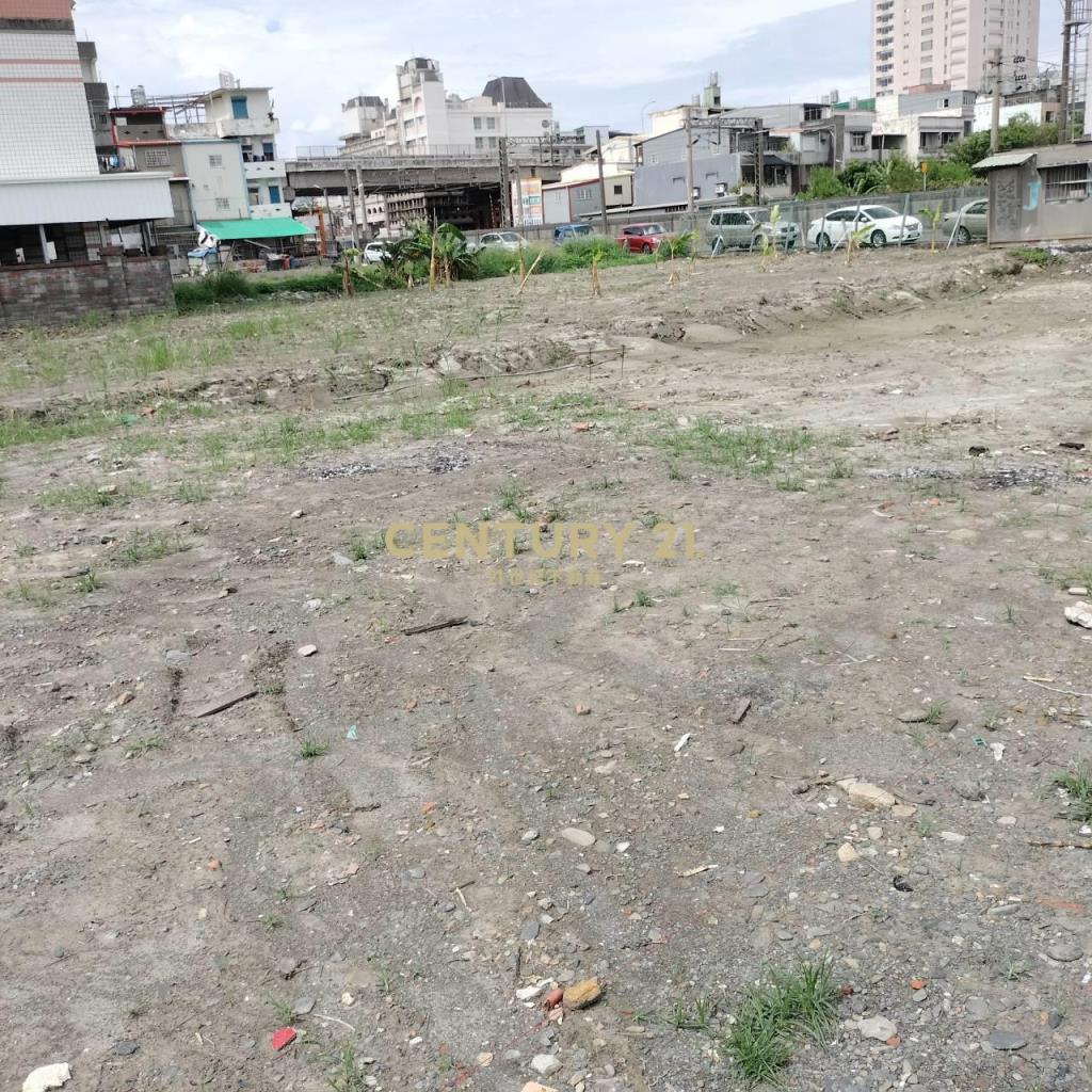 AD834慈安喜互惠旁大面寬建地