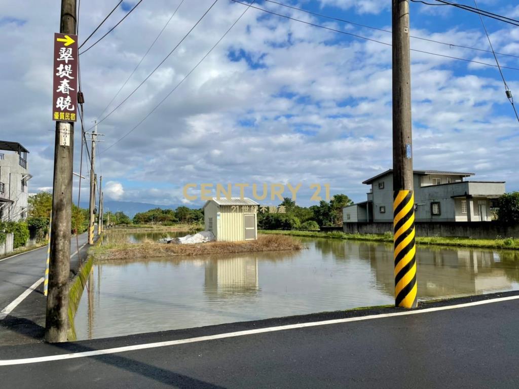 BC725近縣政三面路農地