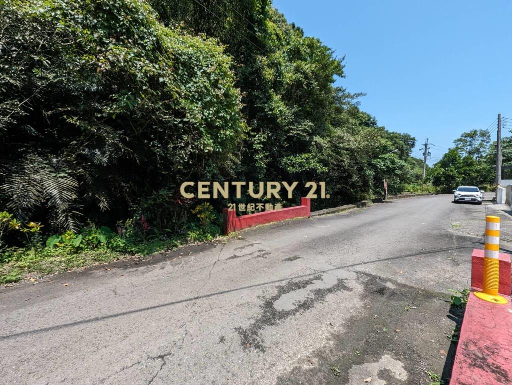 FC347冬山內城段臨路山坡地