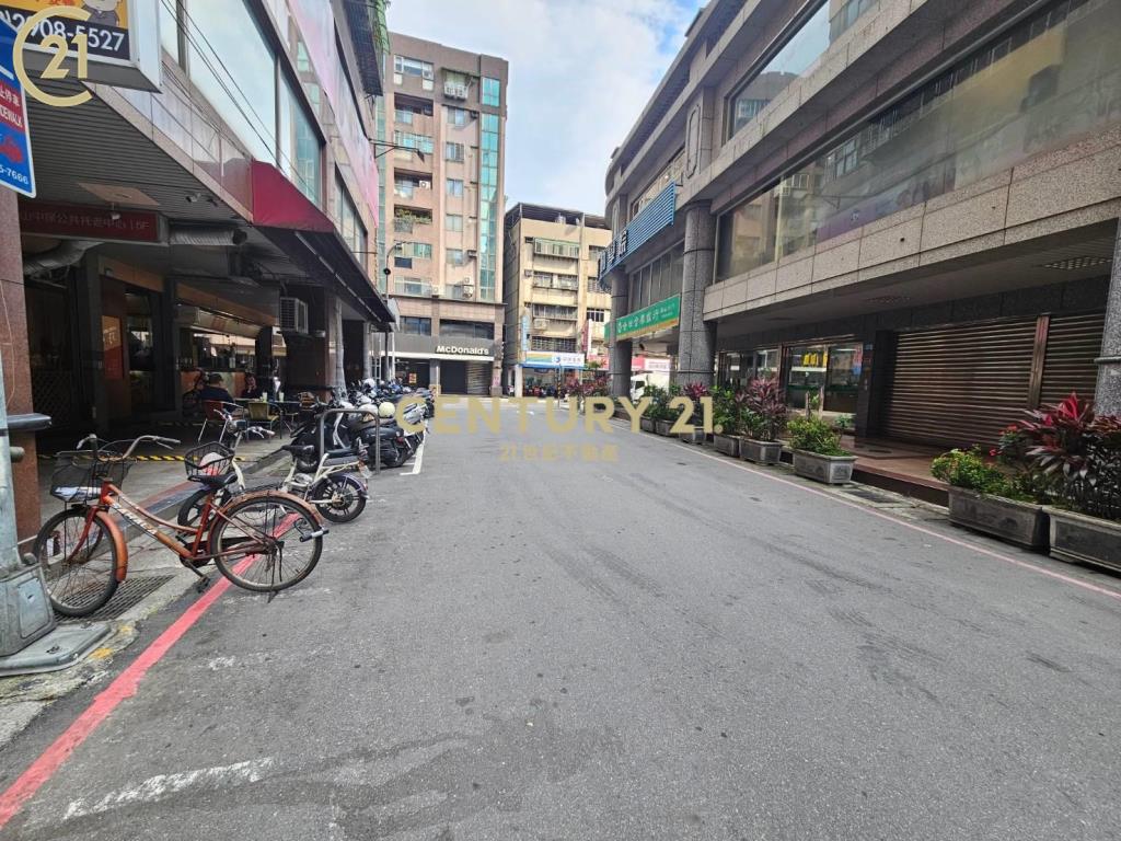 CR33泰山美福堡投資自用小店面