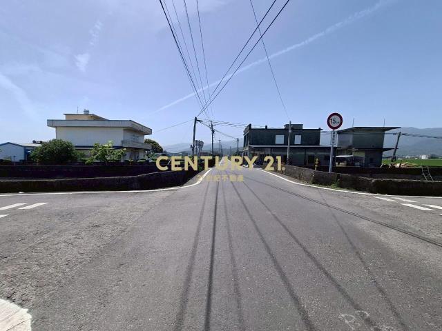 JC335近交流道產值高農地