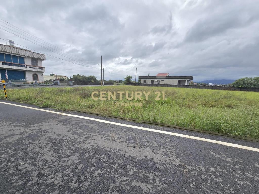 IC130員山大湖大面寬雙面路方正農地