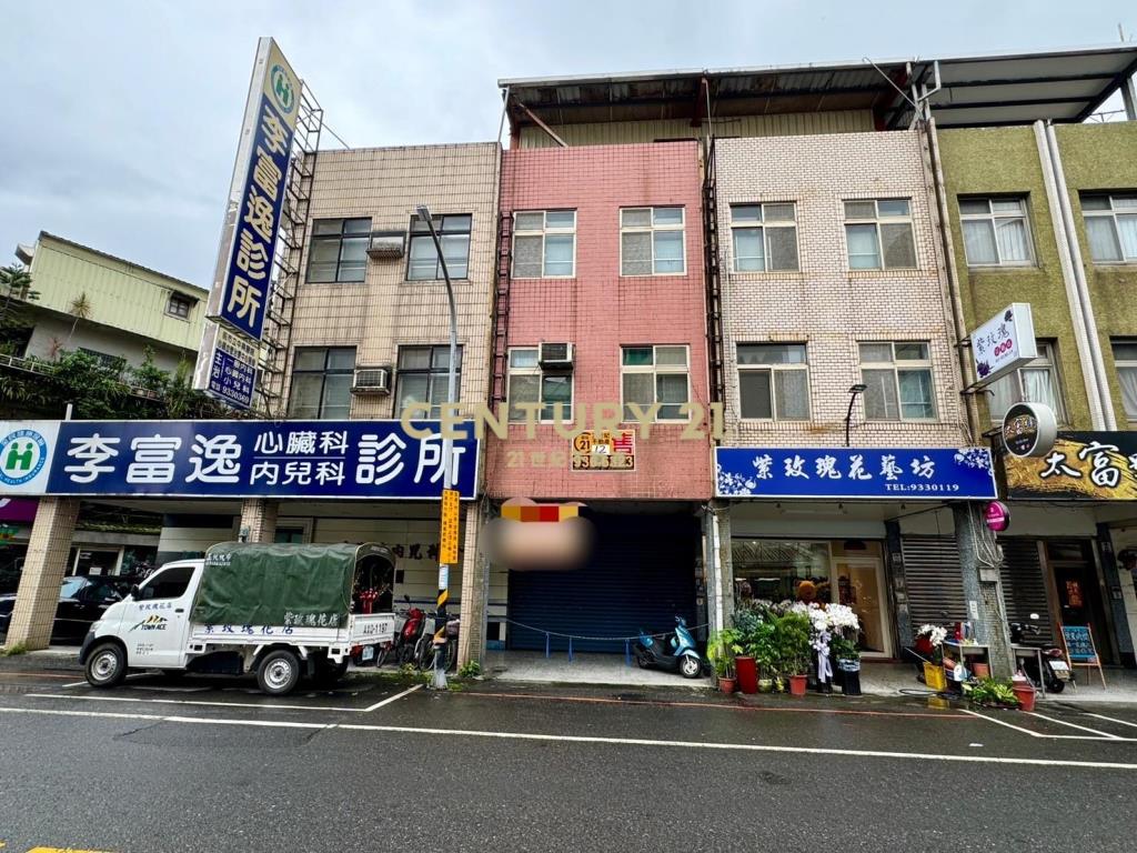 LG013中山路住商金店面