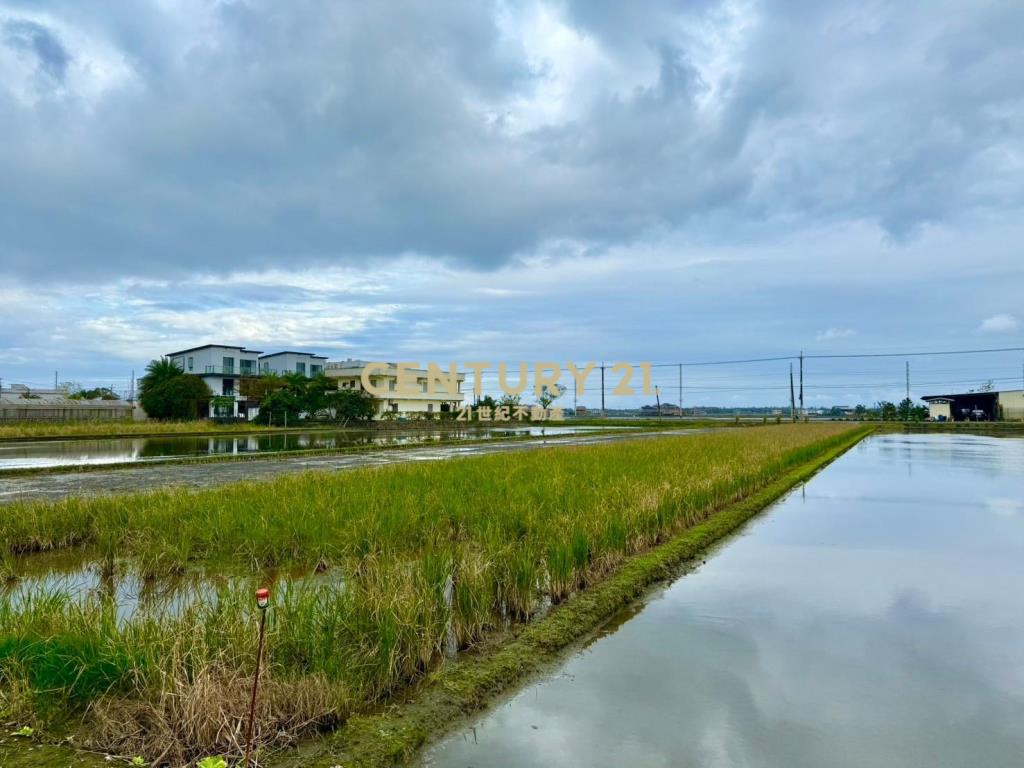 LC082壯圍美城雙面路農地附資材室建造