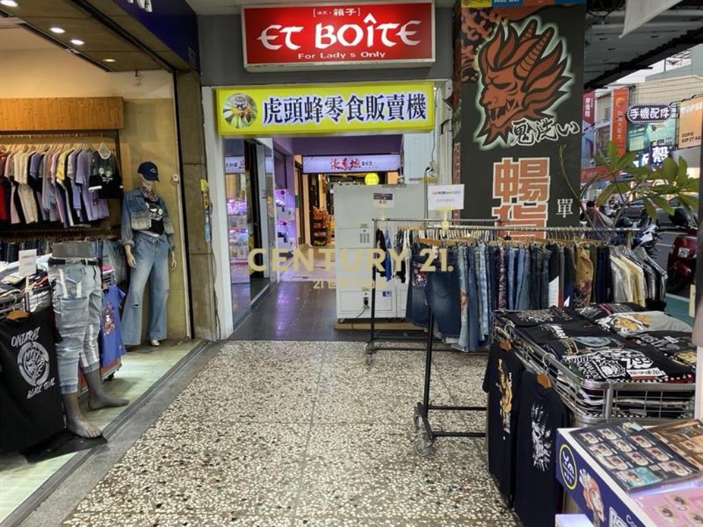 逢甲商圈傳家鑽石金透店