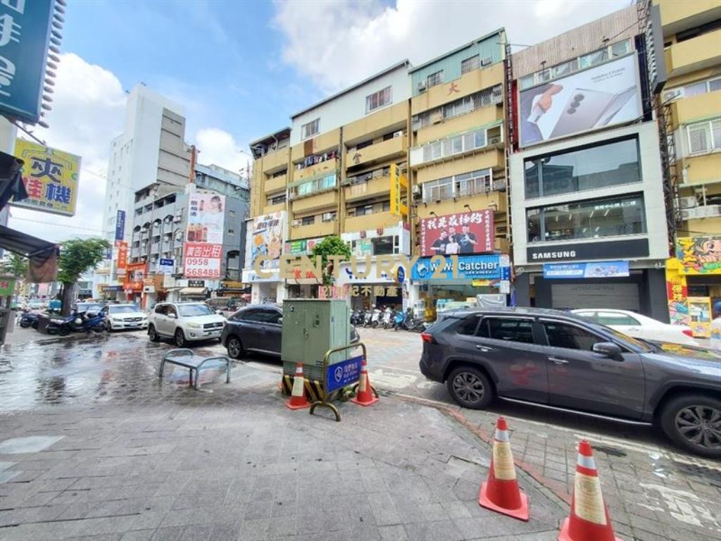 逢甲碧根廣場店面