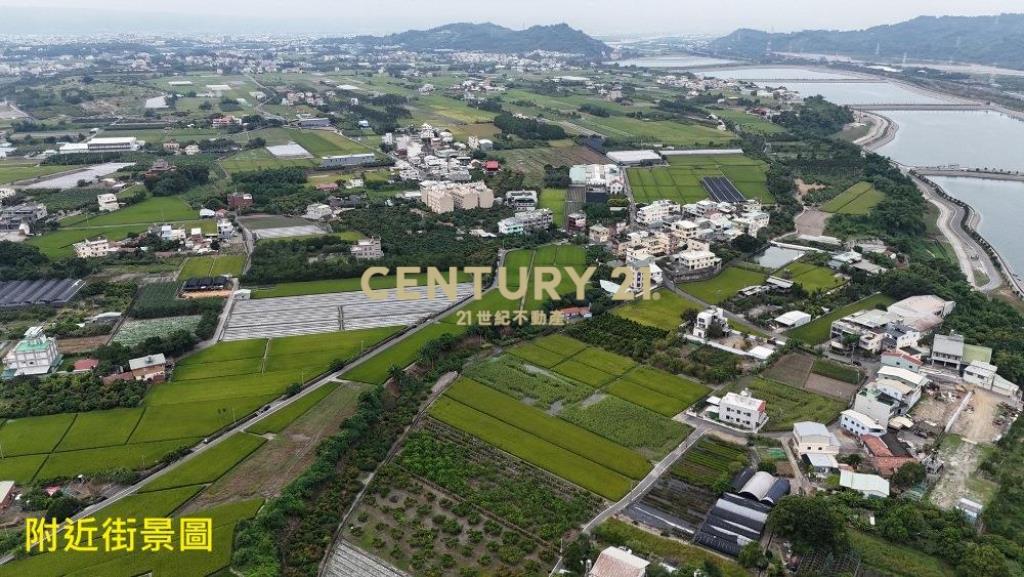 草屯土地-鳥嘴潭旁土城持分農地(一)