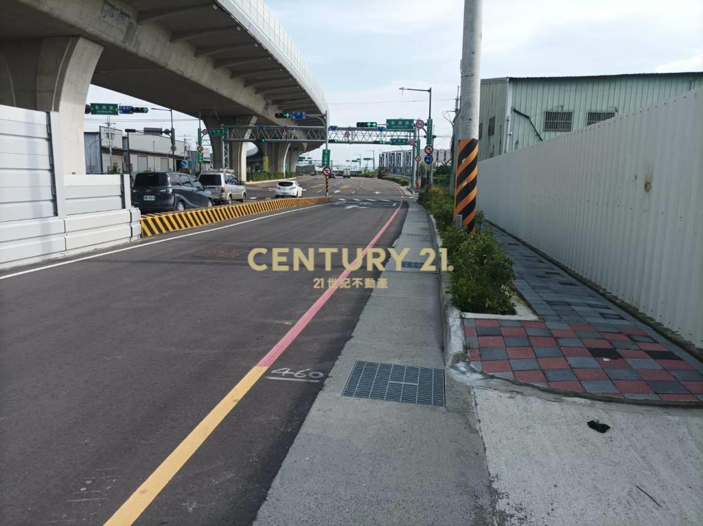 大里振興路74號道路旁農地