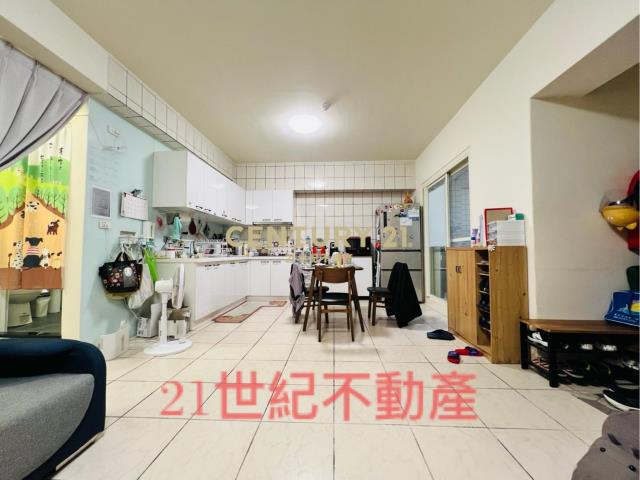 潭子矽品三房附車位