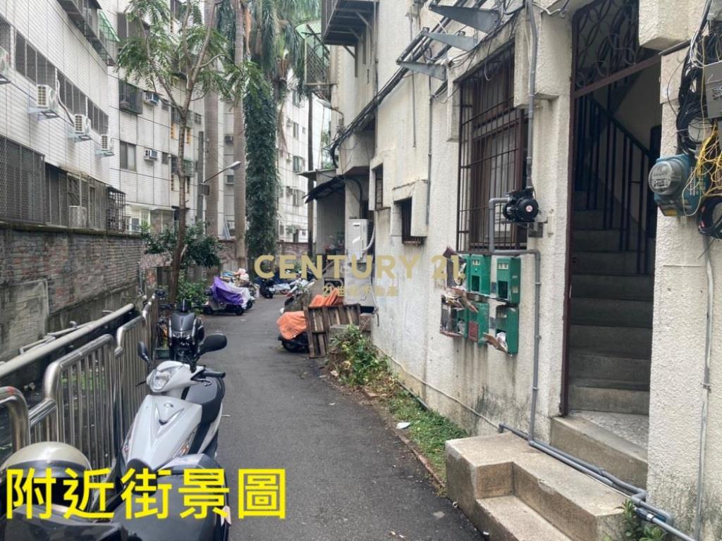 台中房屋-逢甲商圈低總價收租三套房