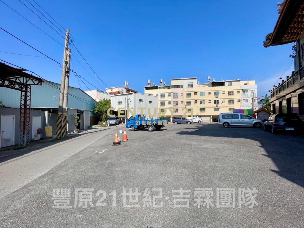 近西屯可蓋2戶建地