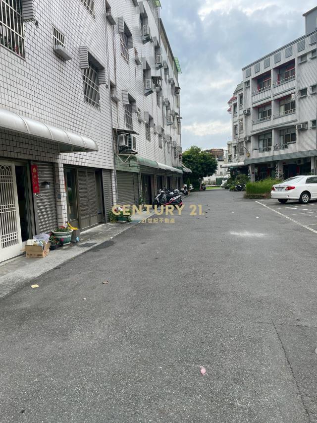 北斗舜苑街美車墅
