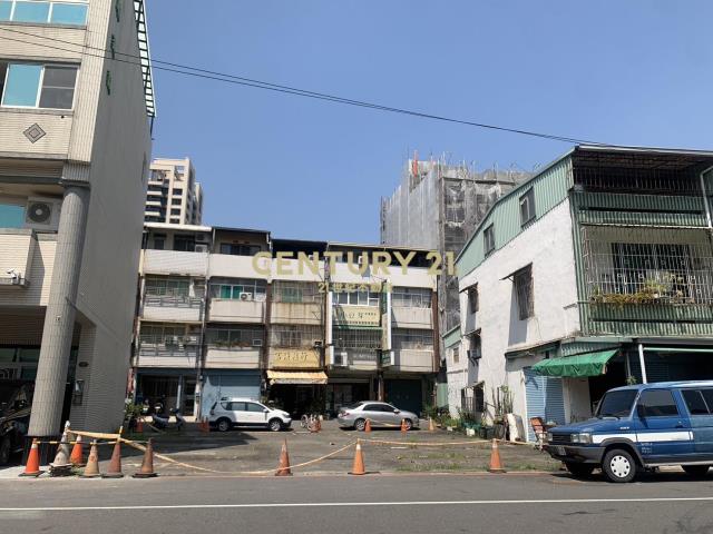 苓雅工整雙面臨路住三建地